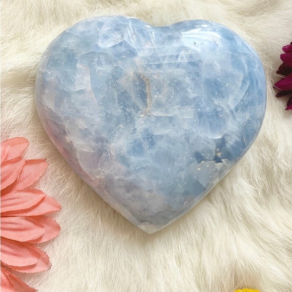 Natural Blue Calcite Polished Heart Milky Lines and Natural Patterns Crystal - Picture 2 of 8